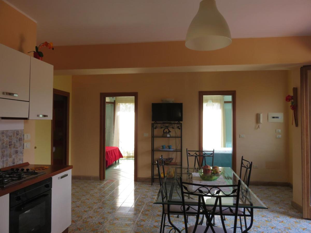 Case Vacanze Residence Trinacria Acireale Exterior photo