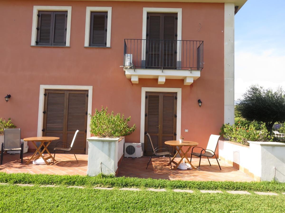 Case Vacanze Residence Trinacria Acireale Exterior photo