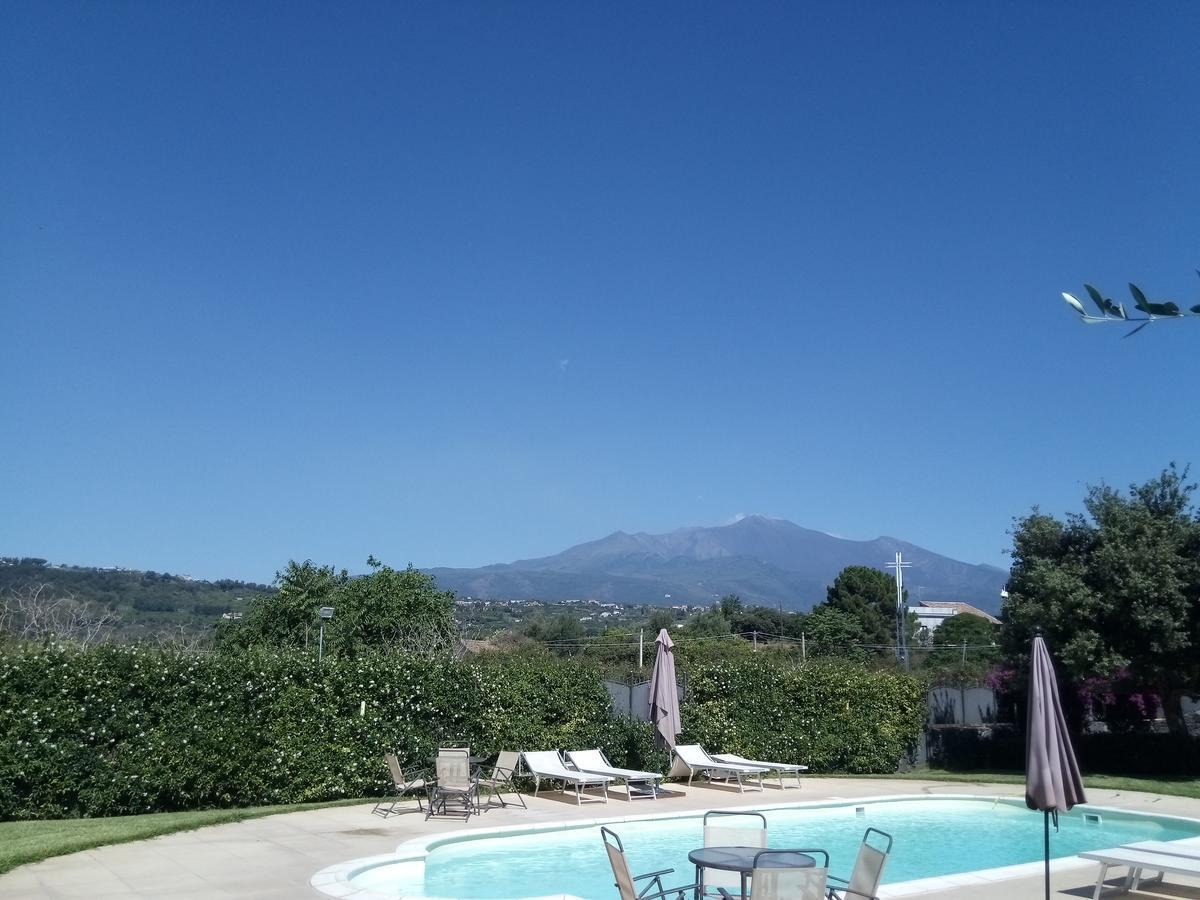 Case Vacanze Residence Trinacria Acireale Exterior photo