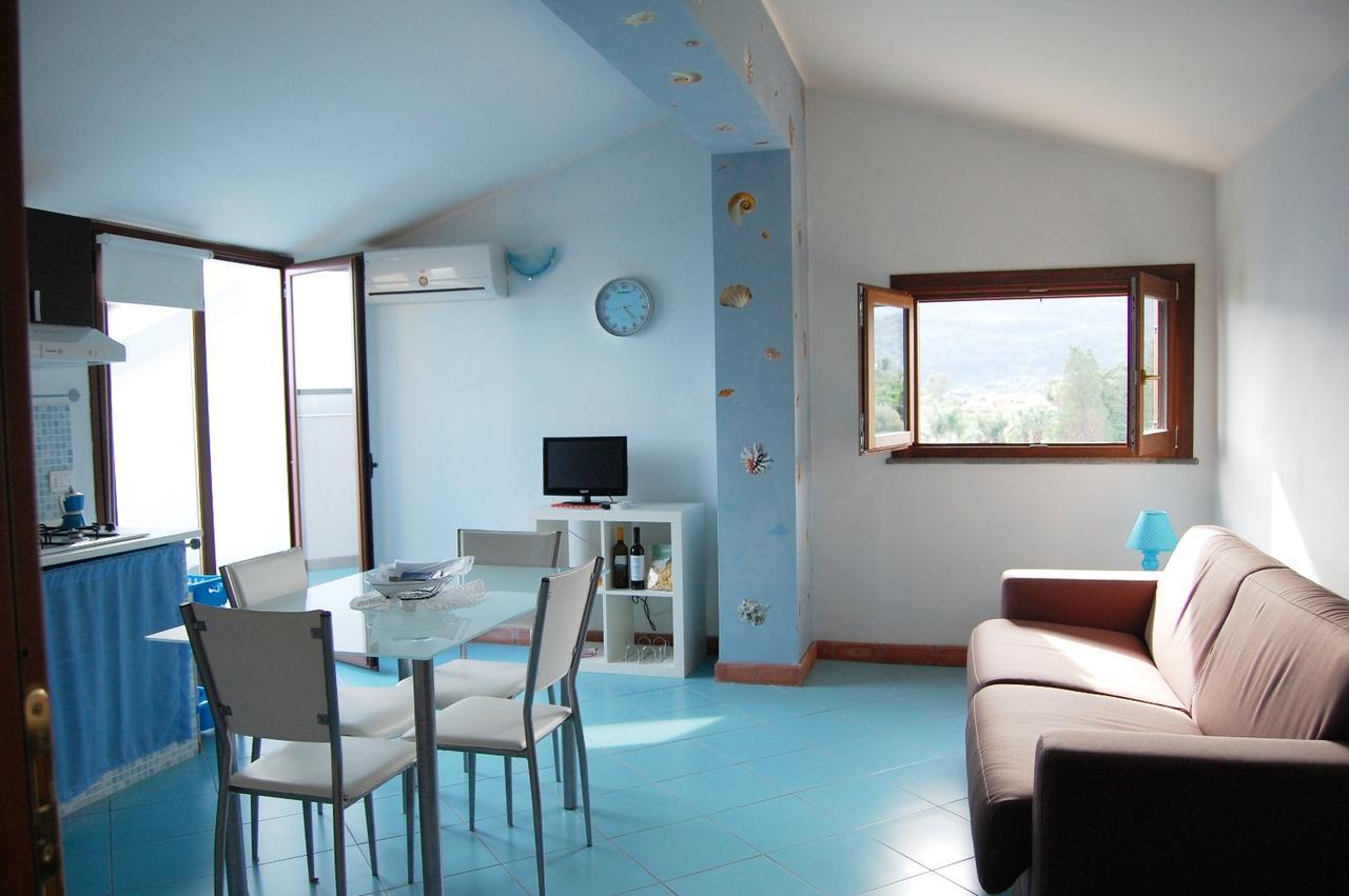 Case Vacanze Residence Trinacria Acireale Exterior photo